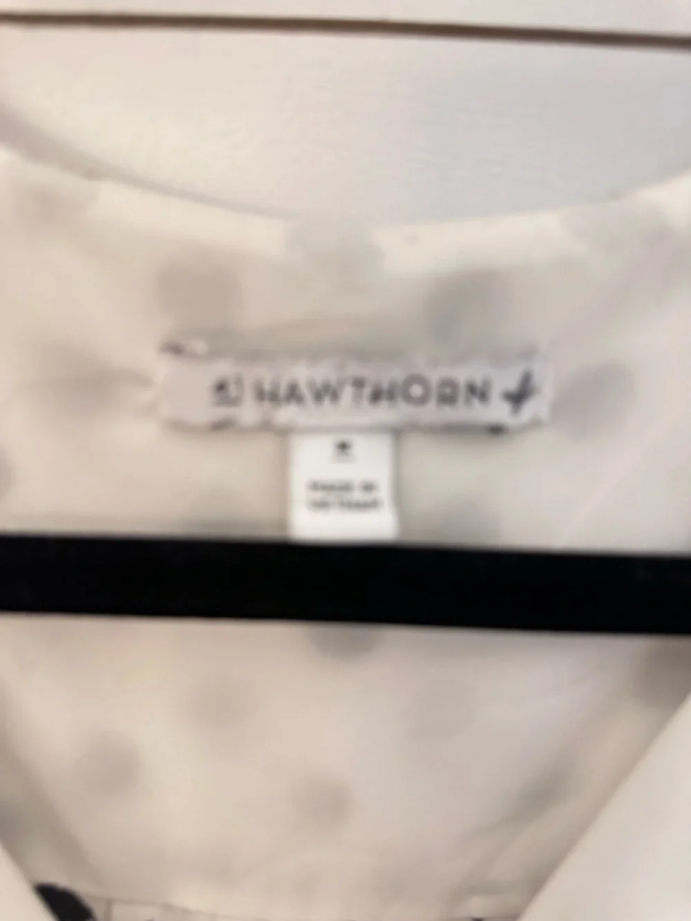 41 HAWTHORN M Carol Tulip sleeve white-black polkadot V neck top business casual - Picture 6 of 15